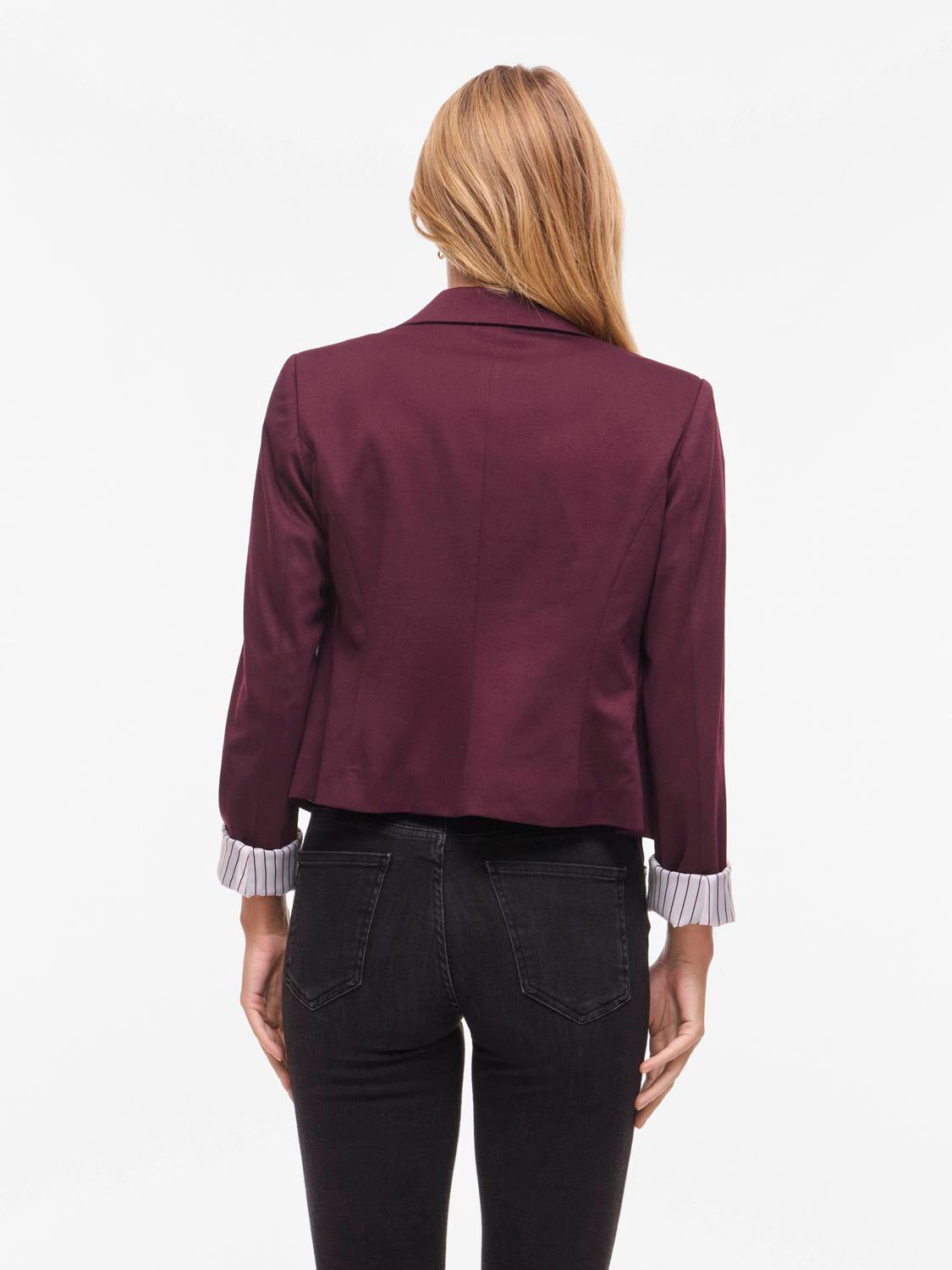 model_shot-back